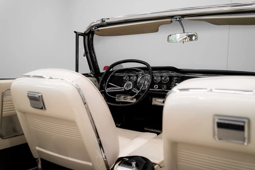 1964 Chrysler 300K Convertible, 24/30