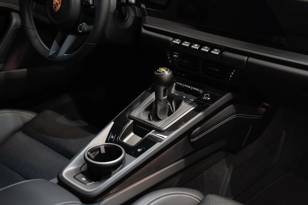 2026 Porsche 911 GT3 Touring (992.2), 20/25