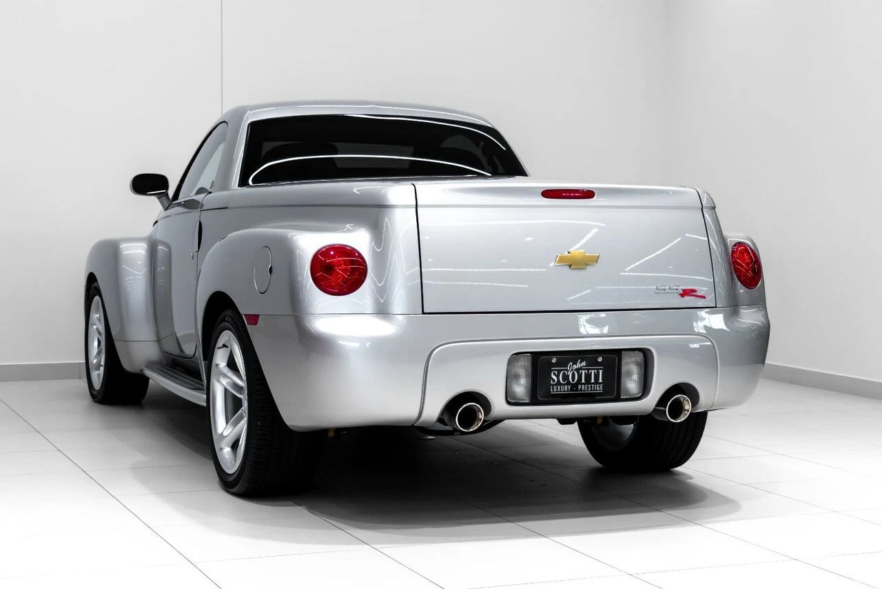 2004 Chevrolet SSR, 4/30