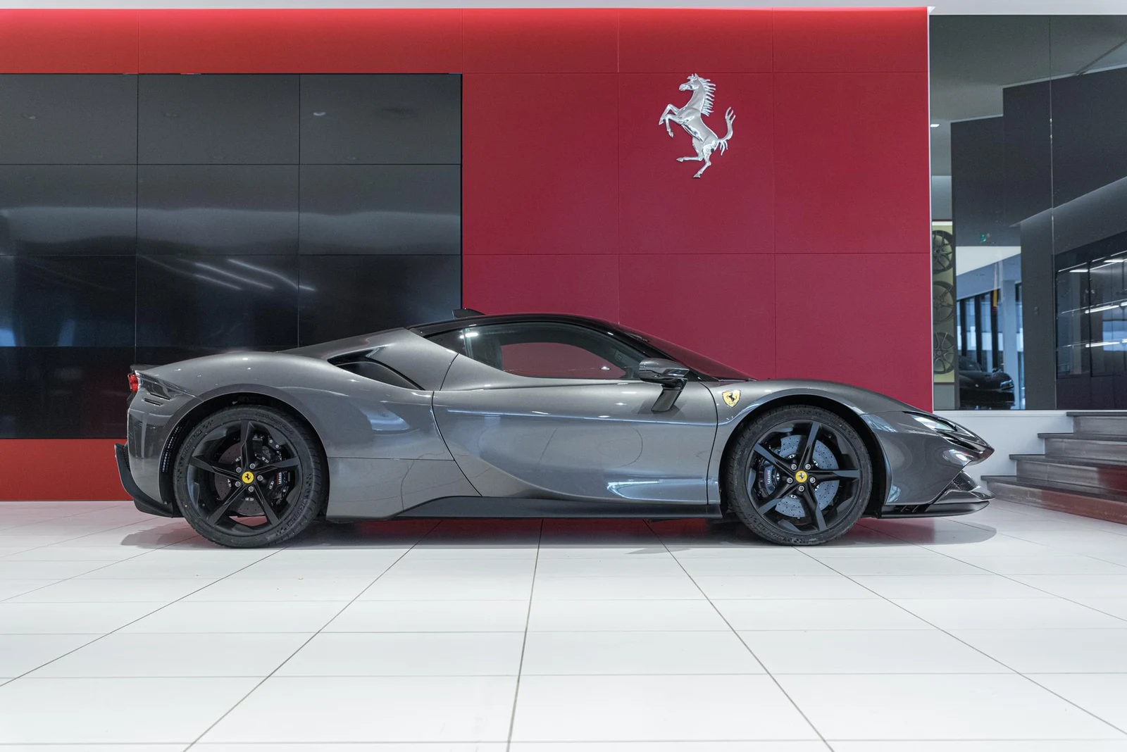 Ferrari SF90 Stradale, 10/10