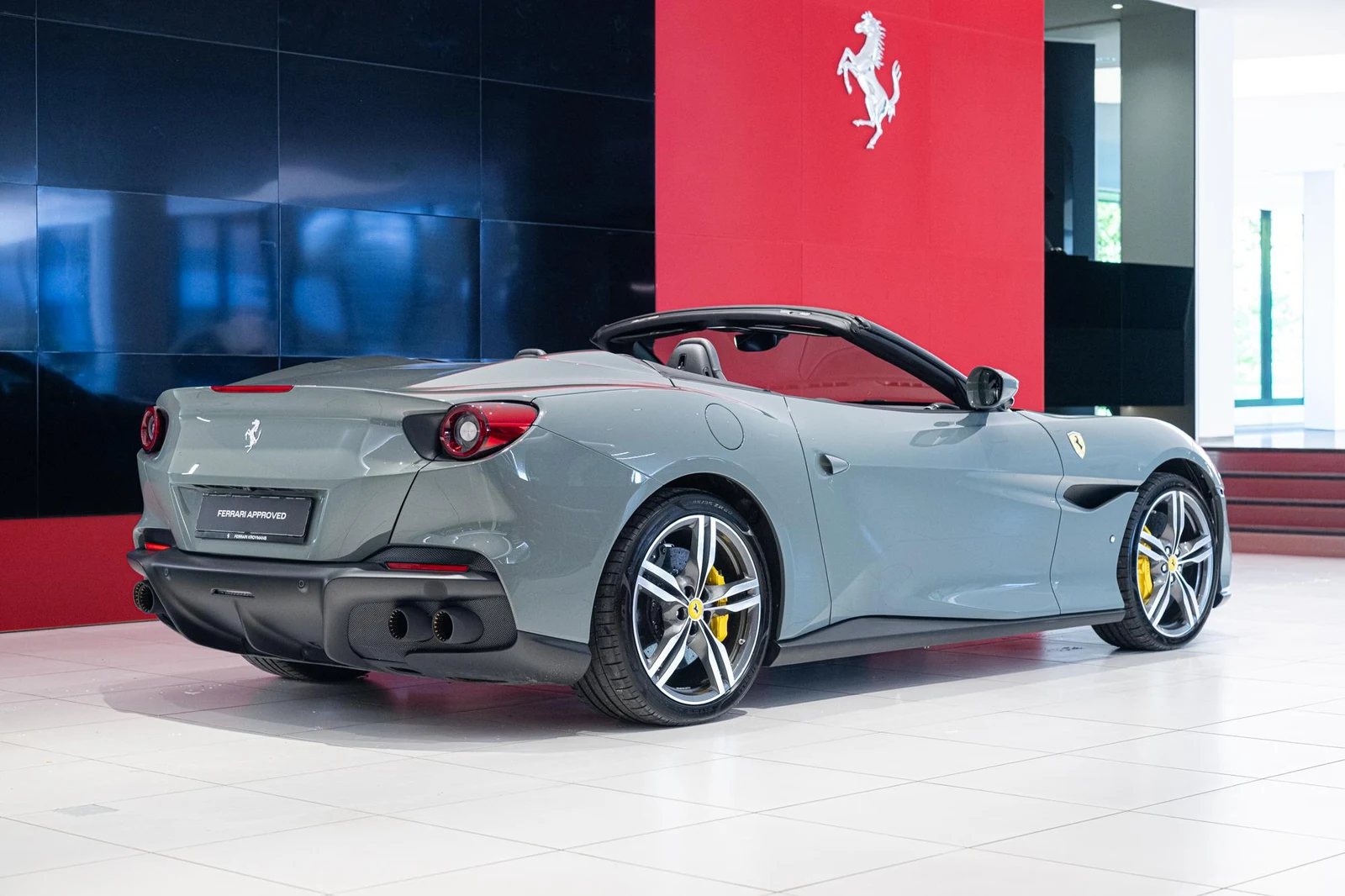 Ferrari Portofino M, 3/10