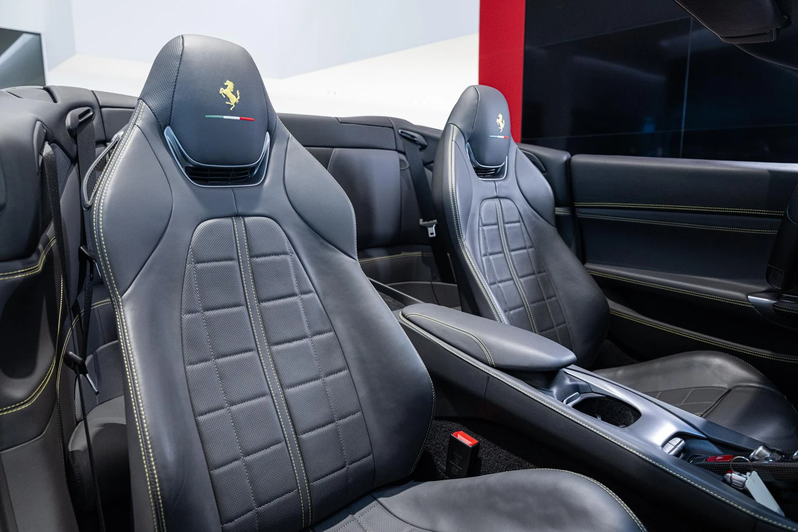 Ferrari Portofino M, 9/10