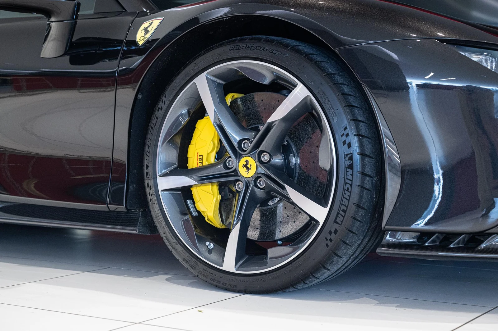 Ferrari SF90 Stradale, 4/10