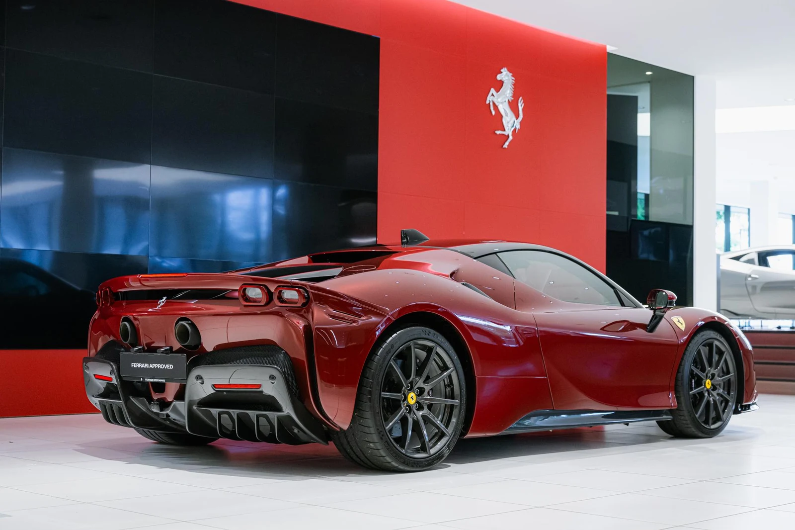 Ferrari SF90 Stradale, 9/10