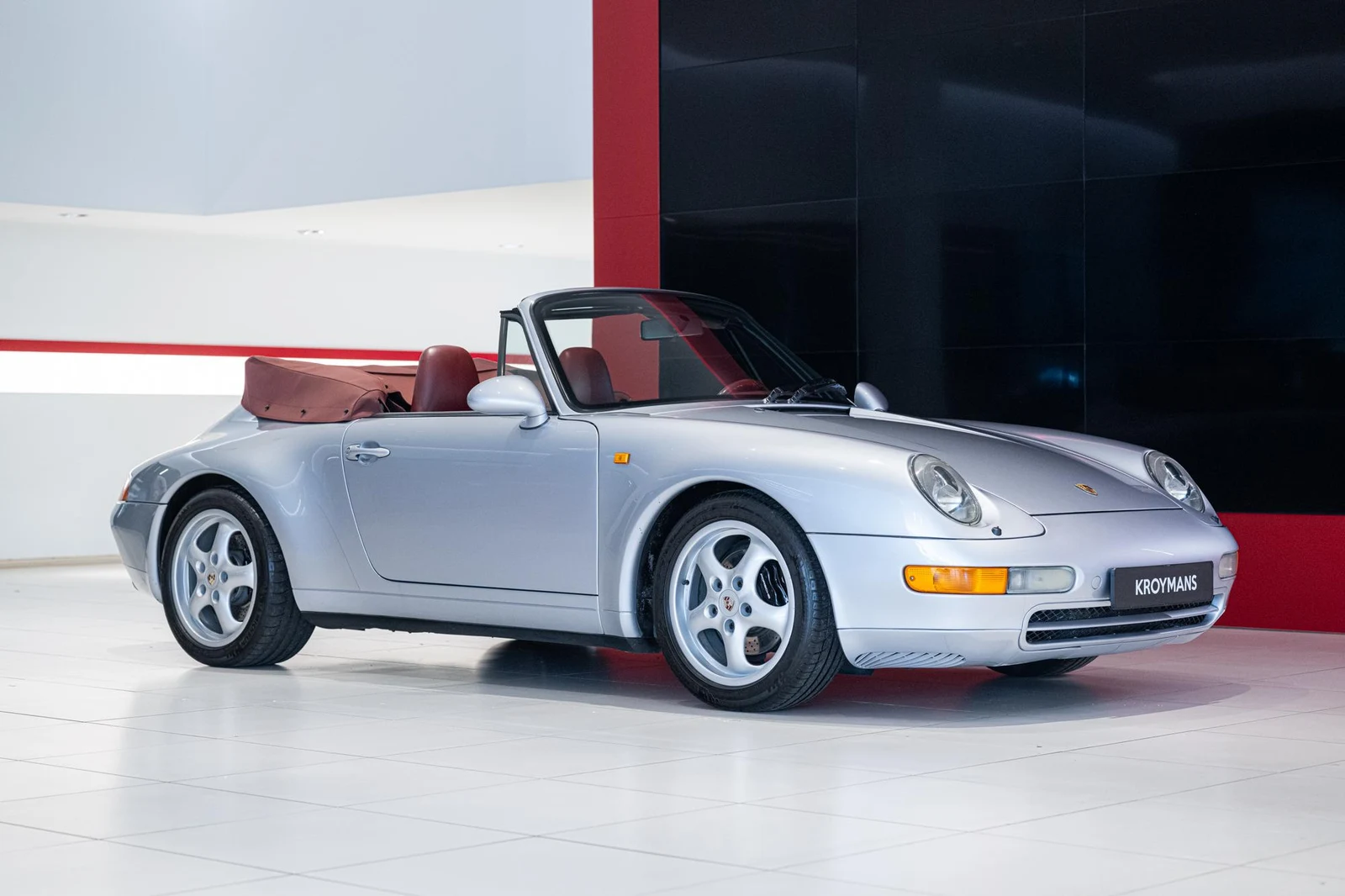 Kroymans photograph of Porsche 911 Carrera Cabriolet 993