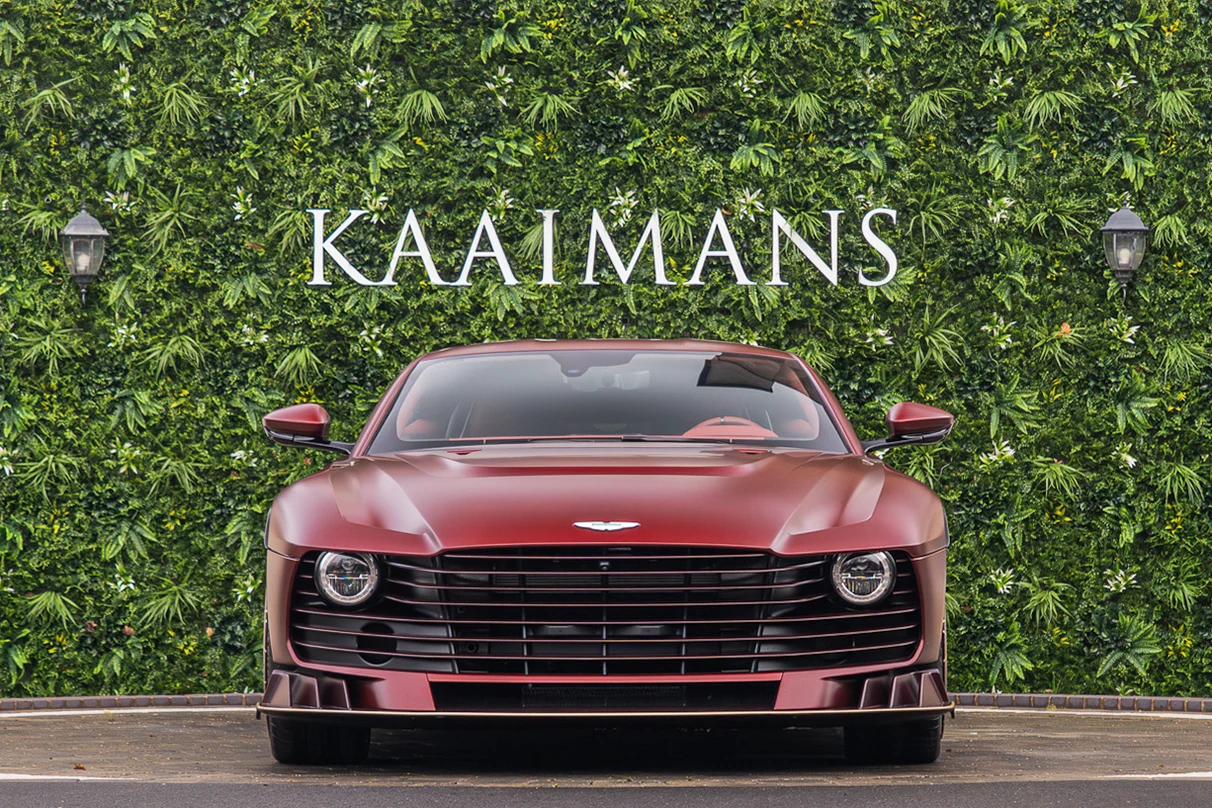 2025 Aston Martin Valiant, 2/10