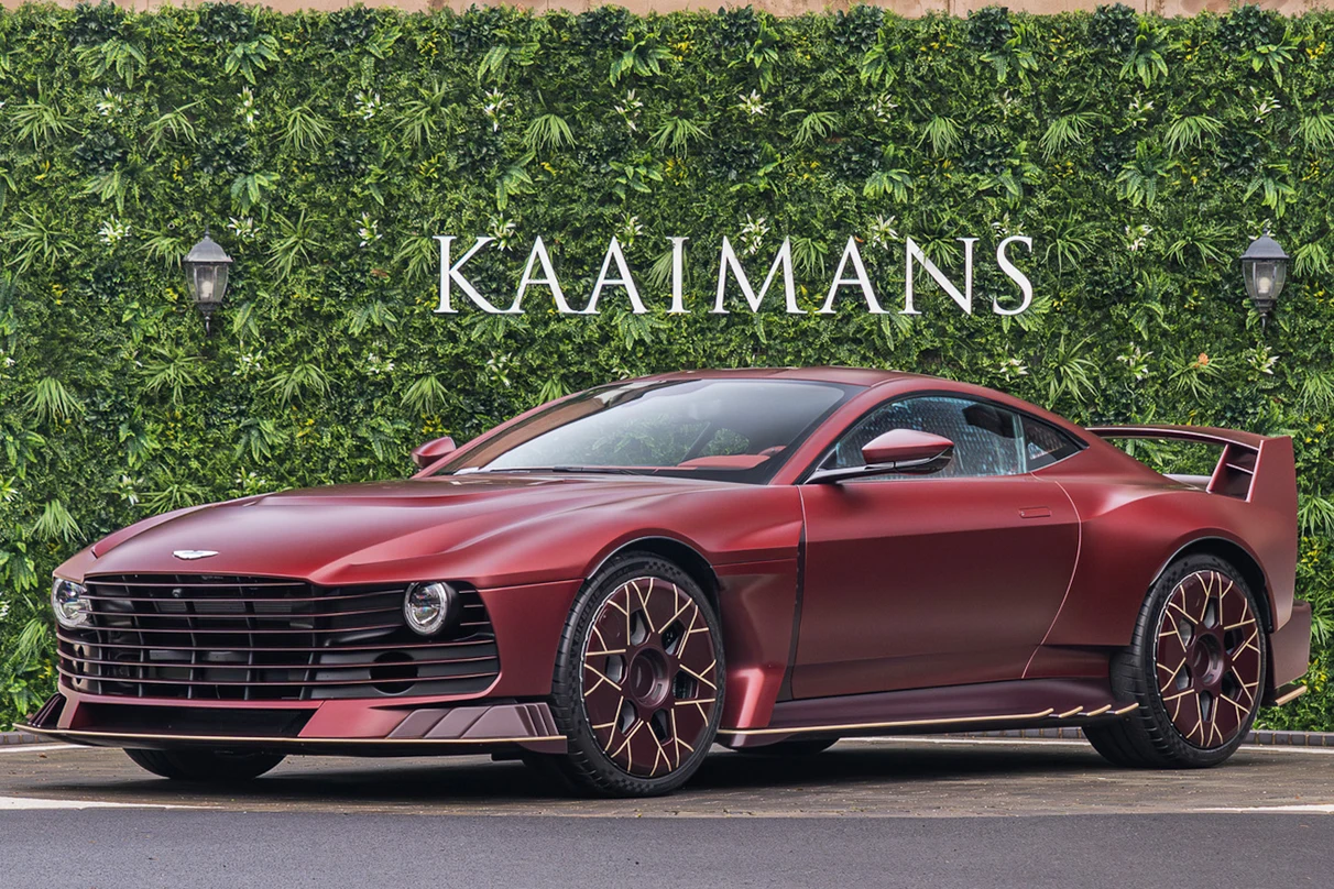 2025 Aston Martin Valiant, 3/10