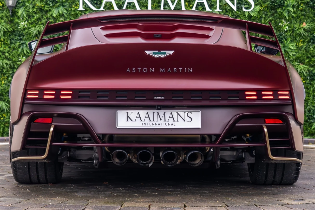 2025 Aston Martin Valiant, 8/10