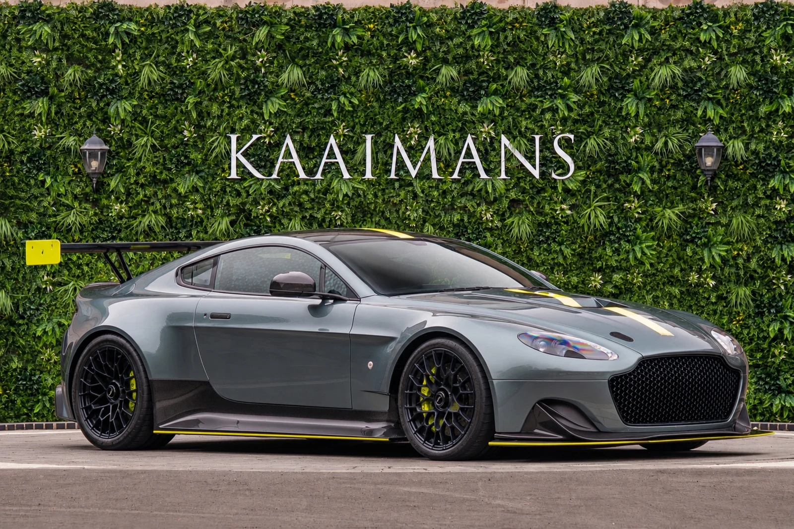 Aston Martin Vantage AMR Pro · Stirling Green with AMR Green Accents · Kaaimans International