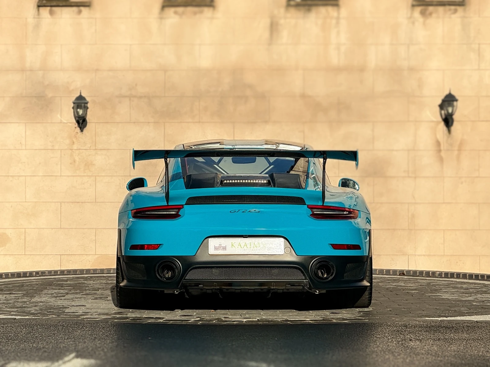2018 Porsche 911 (991.2) GT2 RS Weissach, 7/10