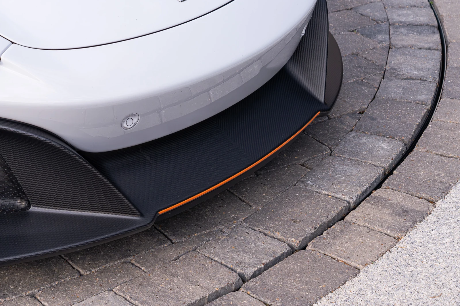 2016 McLaren 675LT Spider, 9/10