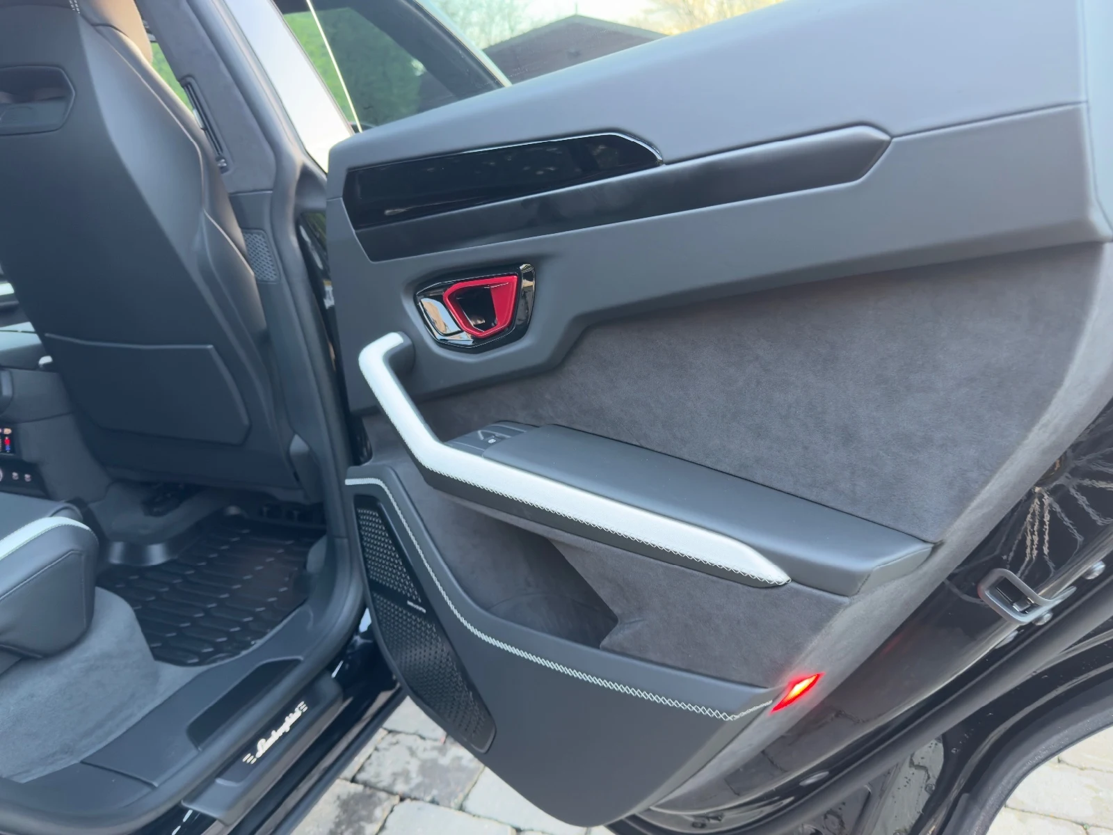 2025 Lamborghini Urus SE, 8/8