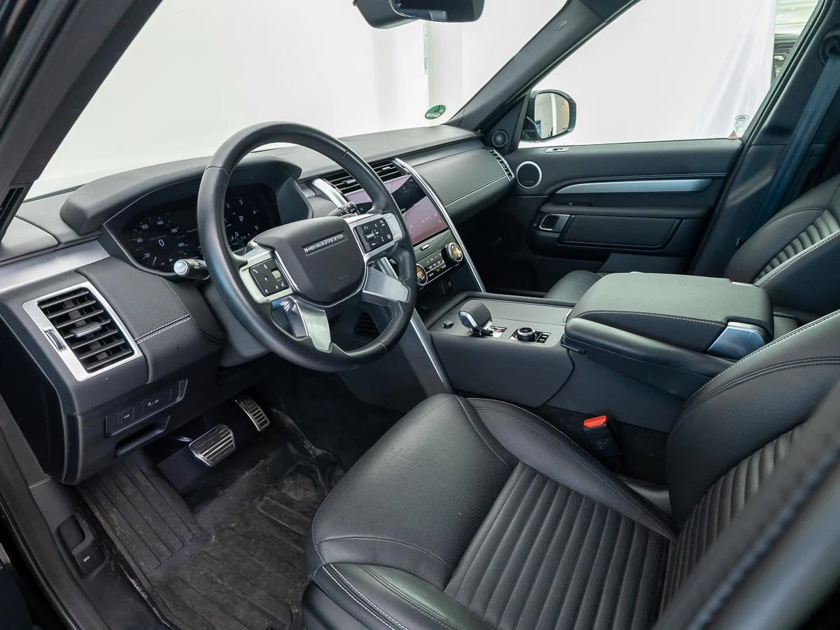 Land Rover Discovery D250 R-Dynamic SE, 4/10