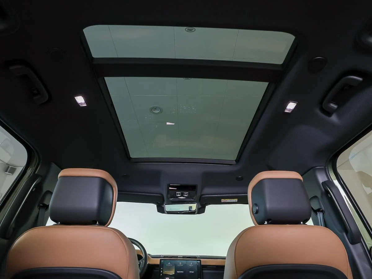 Land Rover Defender 110 PHEV P300e X-Dynamic HSE, 9/10