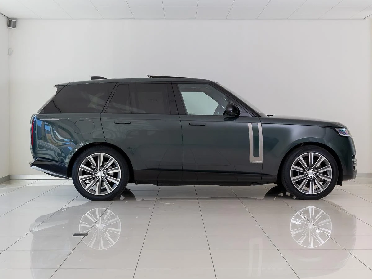 Land Rover Range Rover P510e Autobiography, 6/10