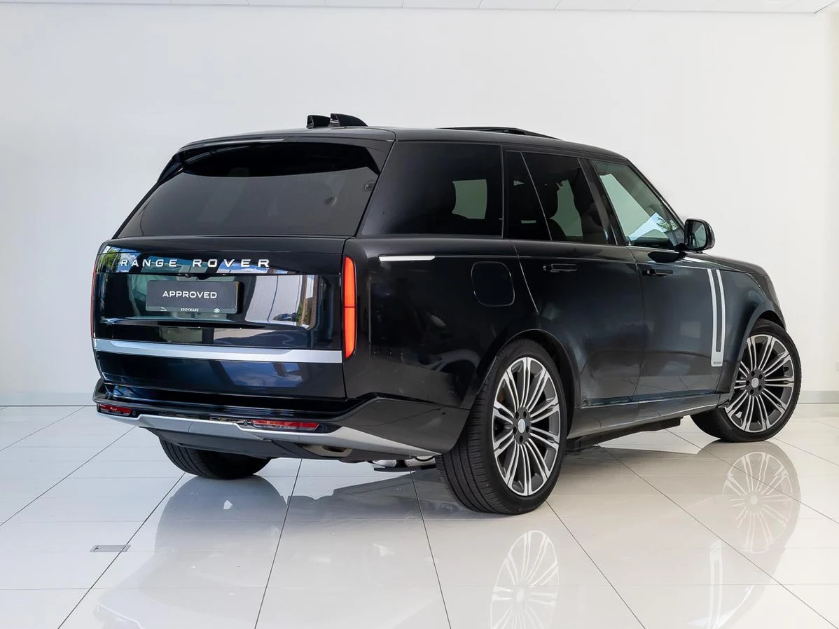 Land Rover Range Rover P550e Autobiography, 2/10