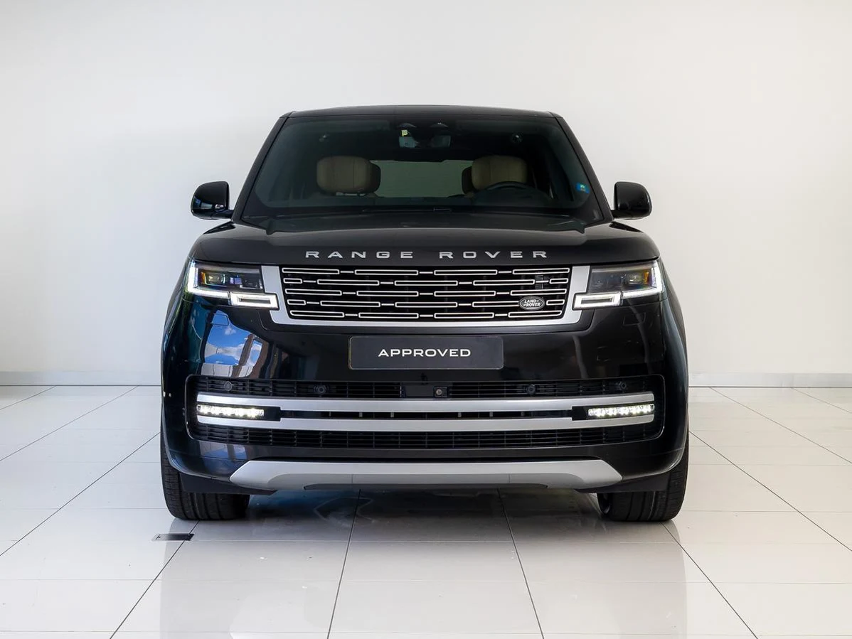 Land Rover Range Rover P550e Autobiography, 8/10