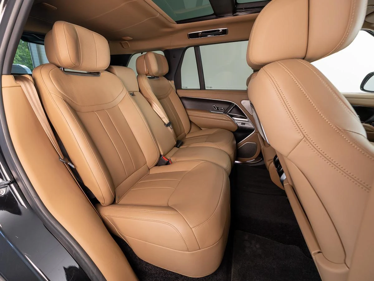 Land Rover Range Rover P550e Autobiography, 5/10