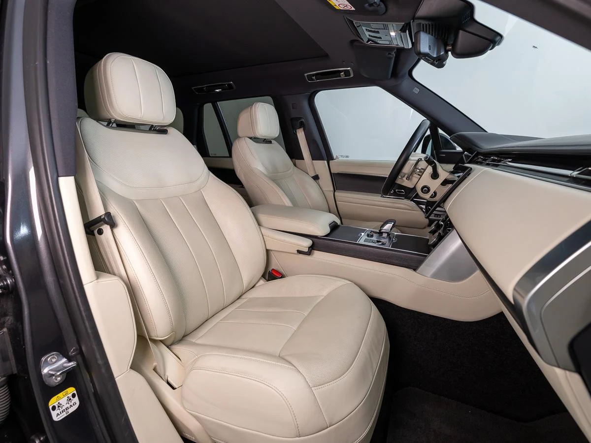 Land Rover Range Rover P440e HSE, 3/10