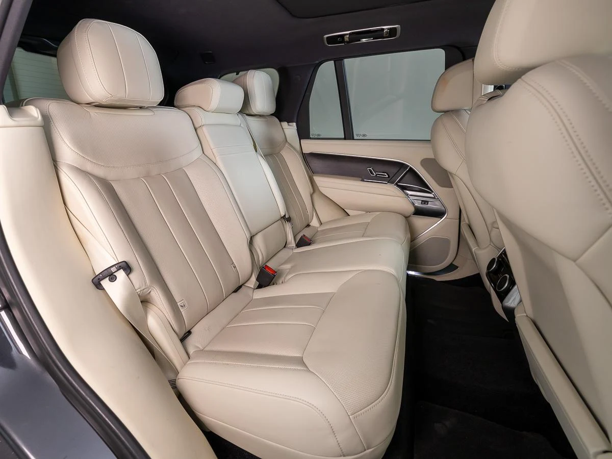 Land Rover Range Rover P440e HSE, 5/10