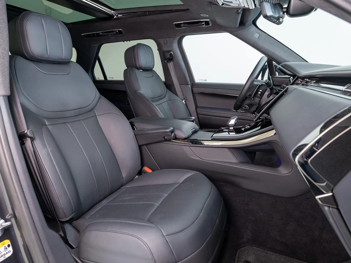 Land Rover Range Rover Sport P550e Autobiography, 3/10