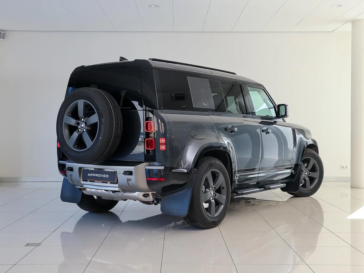Land Rover Defender 110 PHEV P300e X-Dynamic SE, 2/10