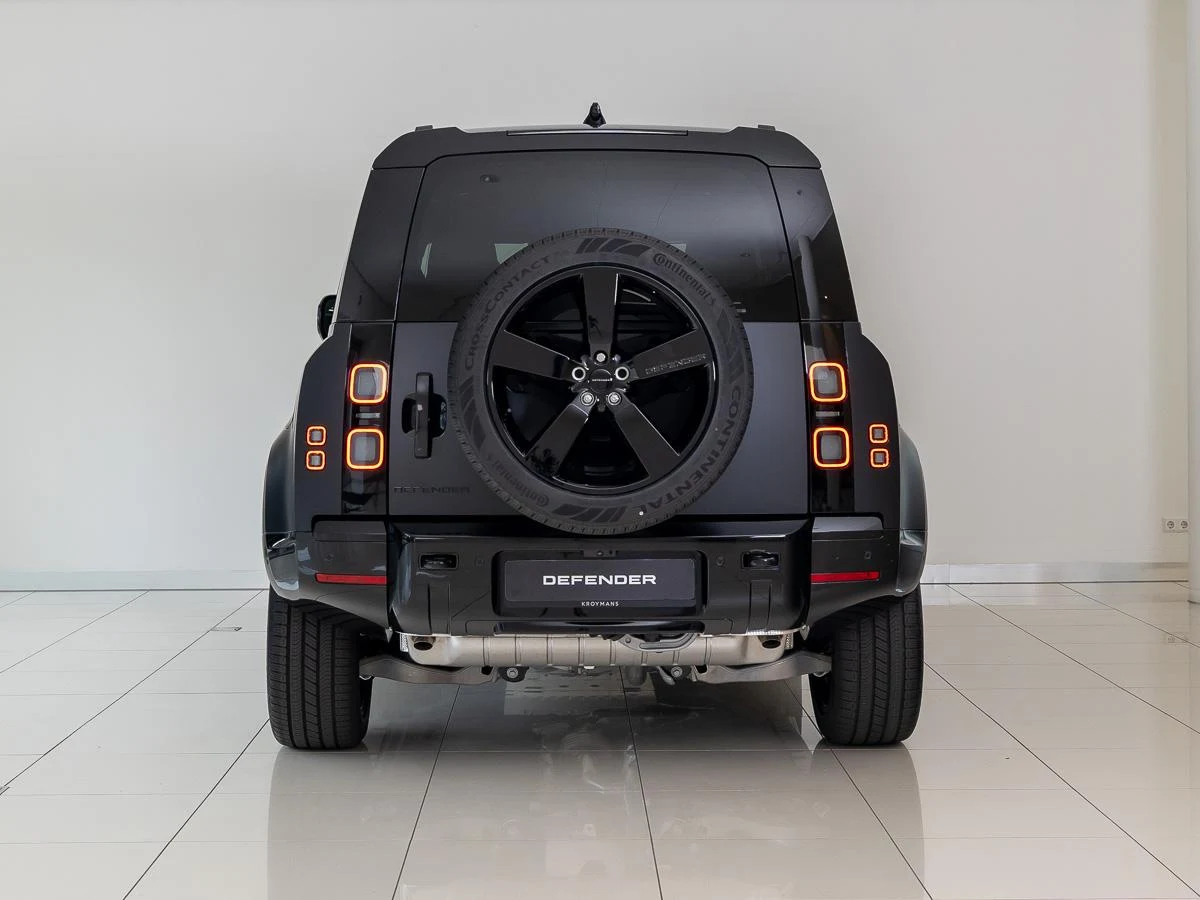 Land Rover Defender 110 PHEV P300e Dynamic Edition, 7/10