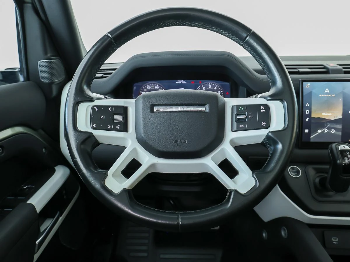 Land Rover Defender 110 PHEV P400e S, 9/10