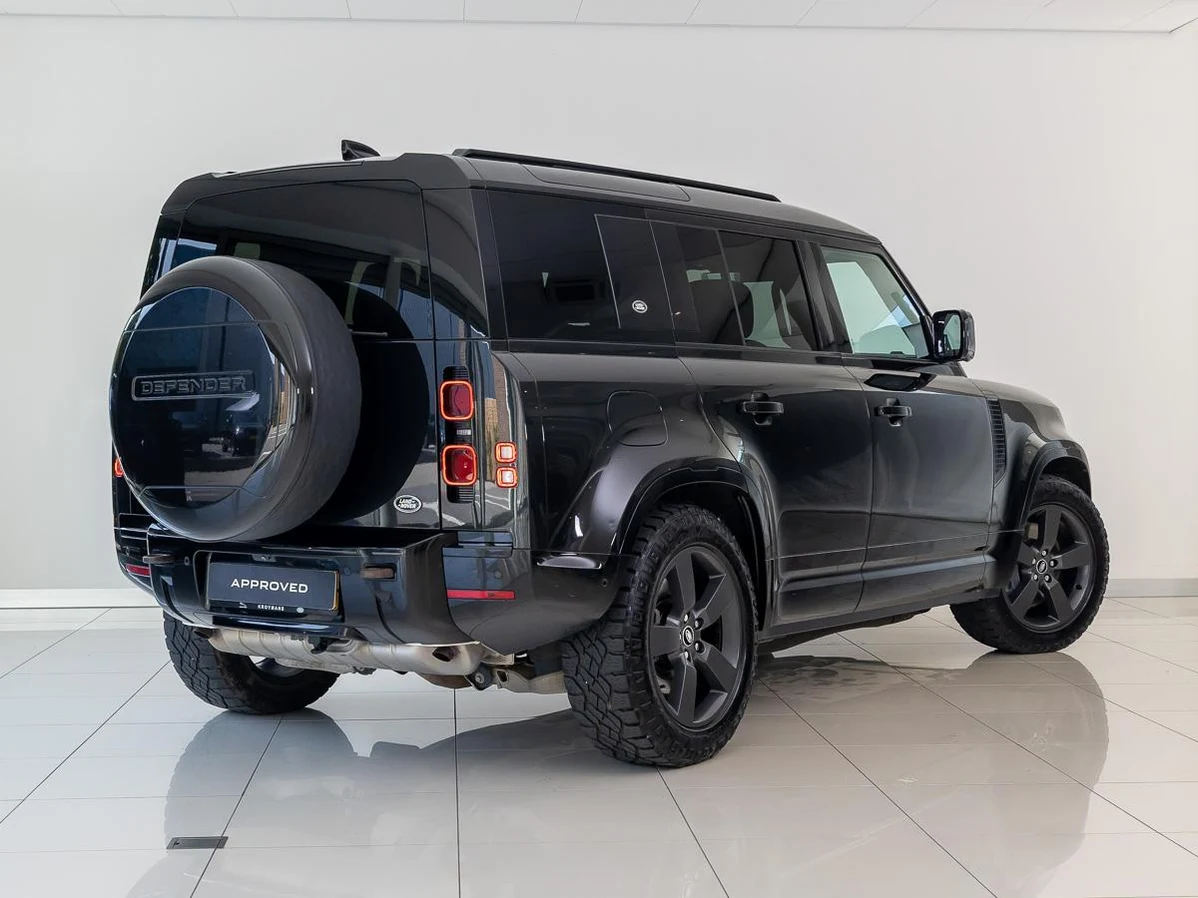 Land Rover Defender 110 PHEV P400e X-Dynamic HSE, 2/10