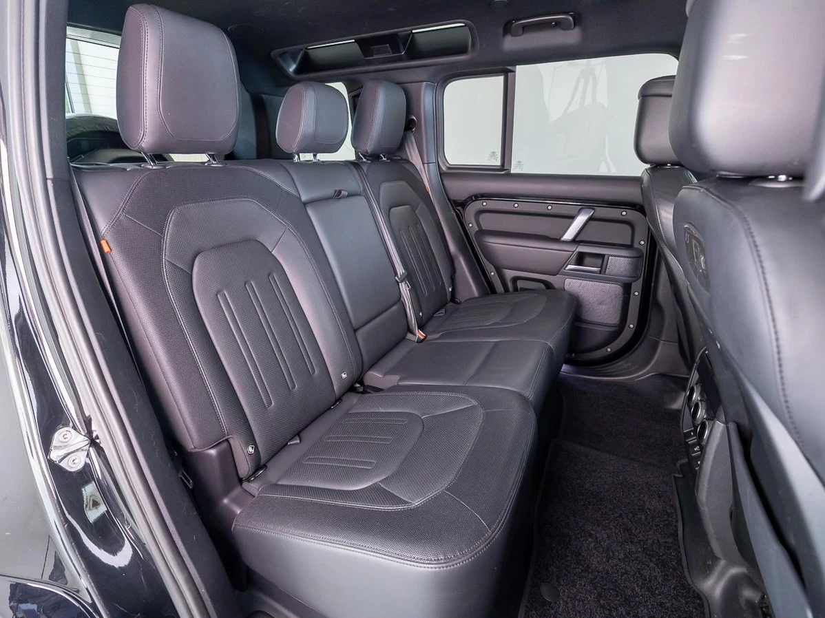Land Rover Defender 110 PHEV P400e X-Dynamic HSE, 5/10