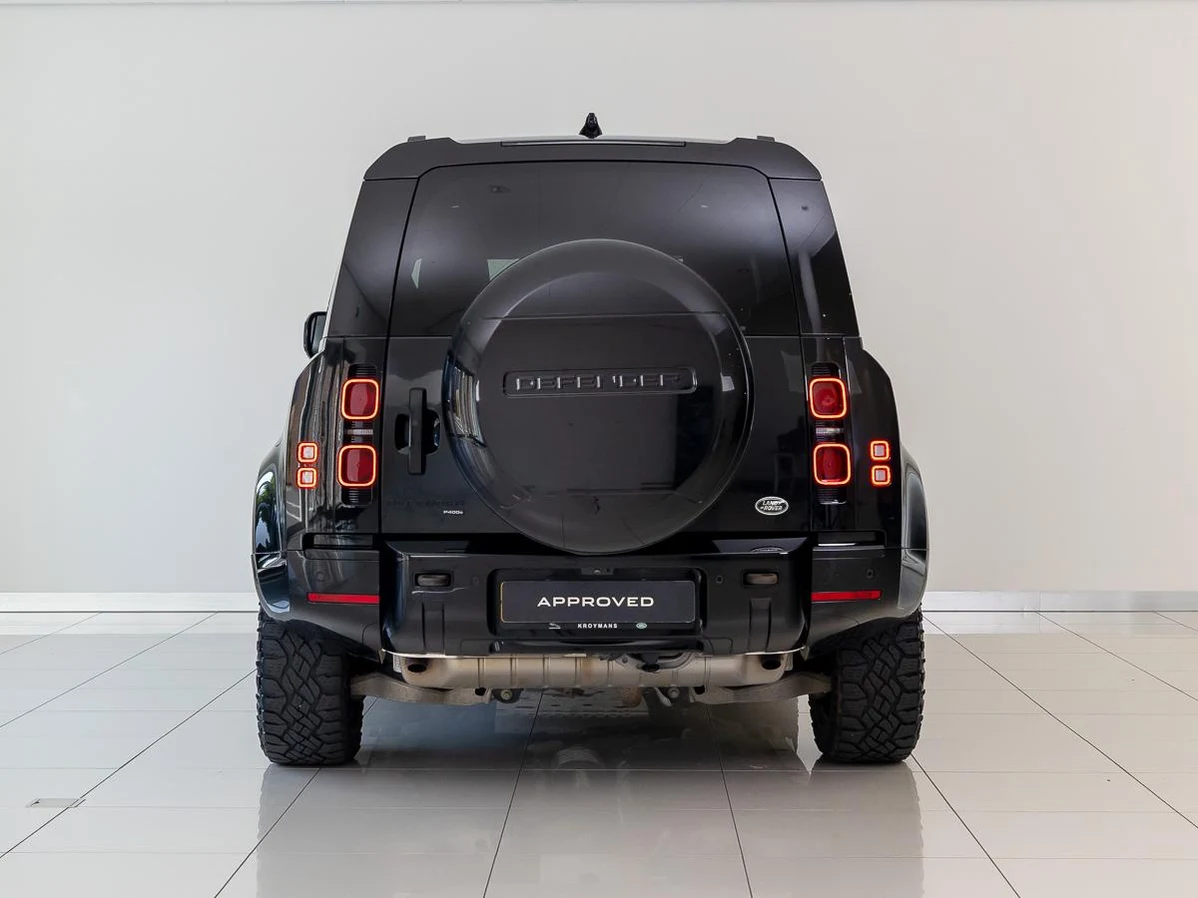 Land Rover Defender 110 PHEV P400e X-Dynamic HSE, 7/10