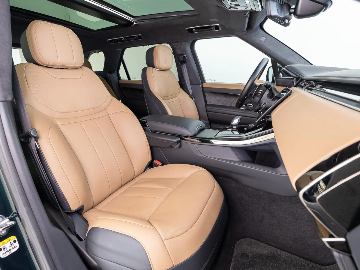Land Rover Range Rover Sport P550e Autobiography, 3/10