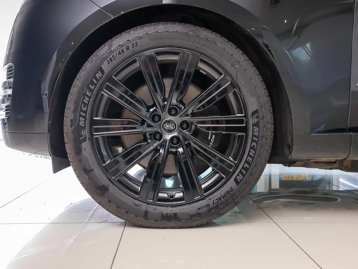 Land Rover Range Rover P550e Autobiography, 9/10