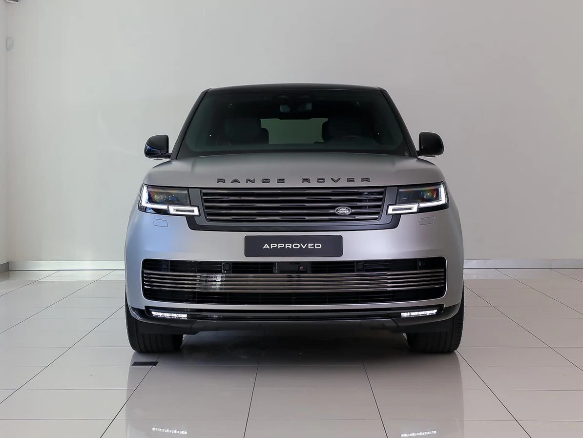 Kroymans photograph of Land Rover Range Rover SV P550e