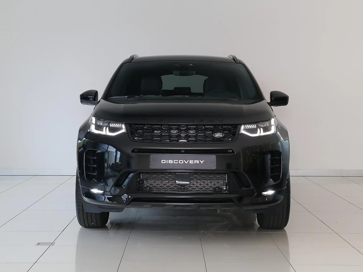 Kroymans photograph of Land Rover Discovery Sport P270e Business Landmark Edition