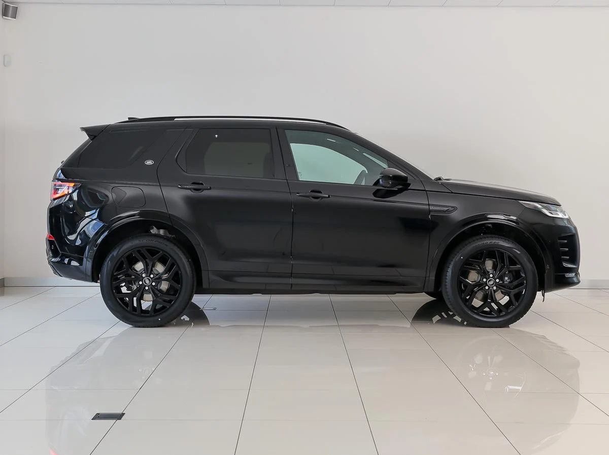 Land Rover Discovery Sport P270e Business Landmark Edition, 6/10