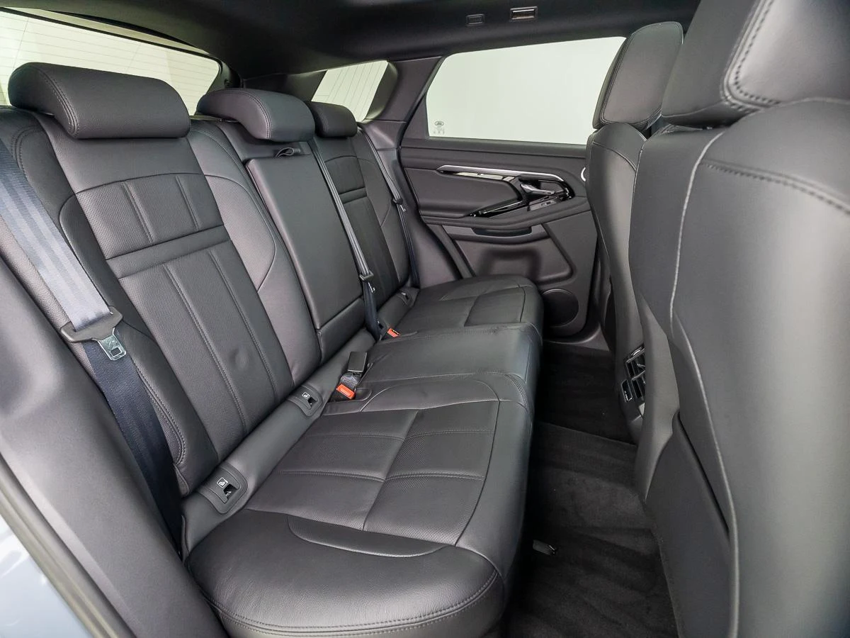 Land Rover Range Rover Evoque P300e R-Dynamic SE, 5/10