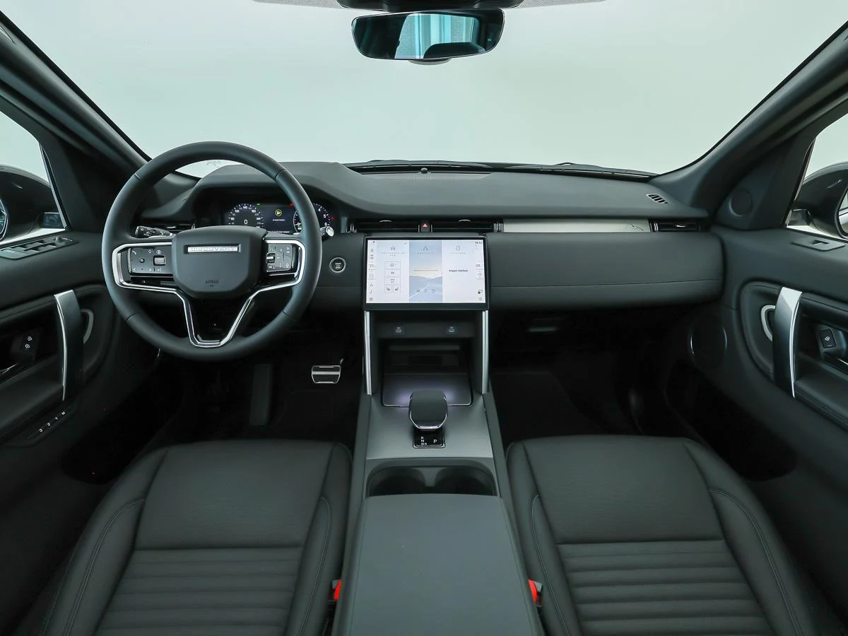 Land Rover Discovery Sport P270e Business Landmark Edition, 4/10