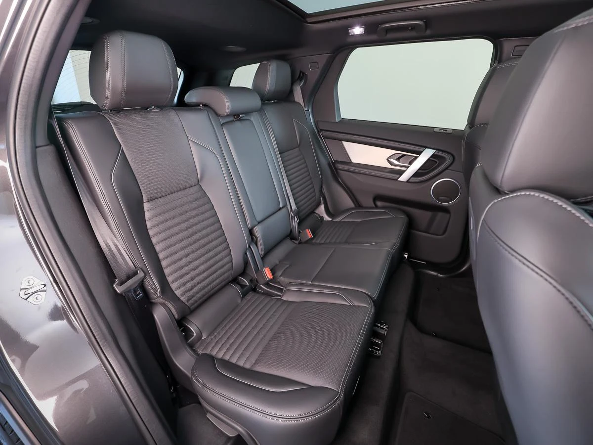 Land Rover Discovery Sport P270e Business Landmark Edition, 5/10