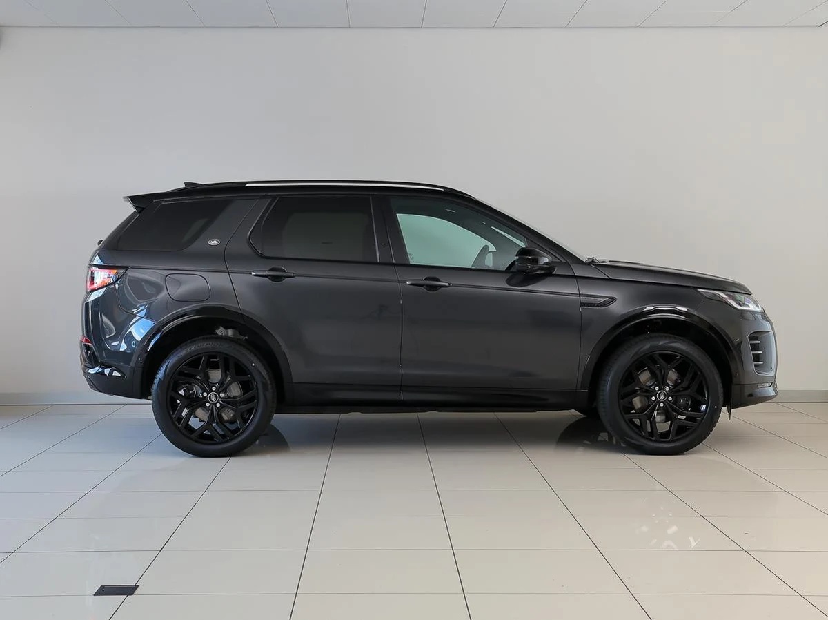 Land Rover Discovery Sport P270e Business Landmark Edition, 6/10