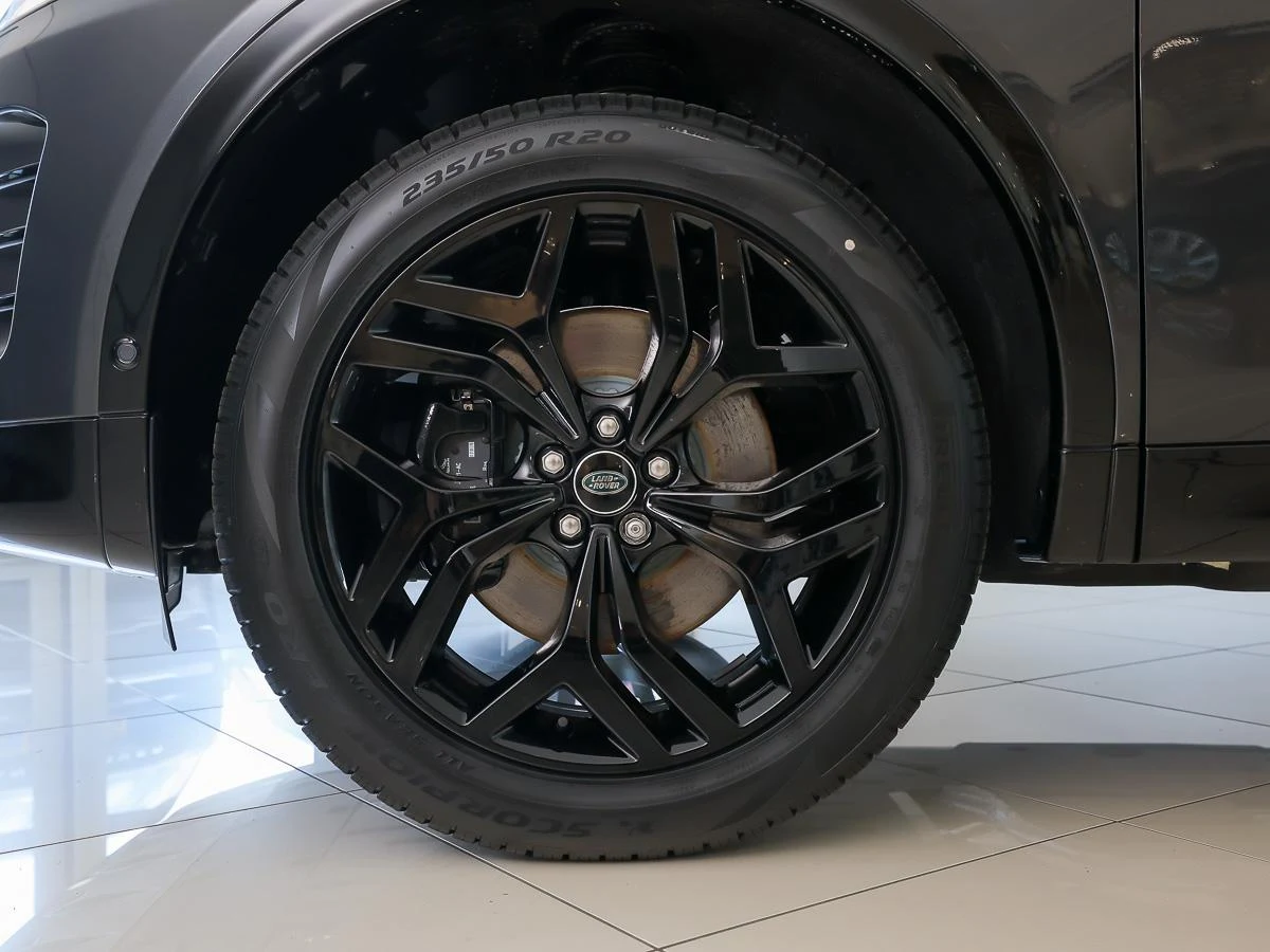 Land Rover Discovery Sport P270e Business Landmark Edition, 8/10