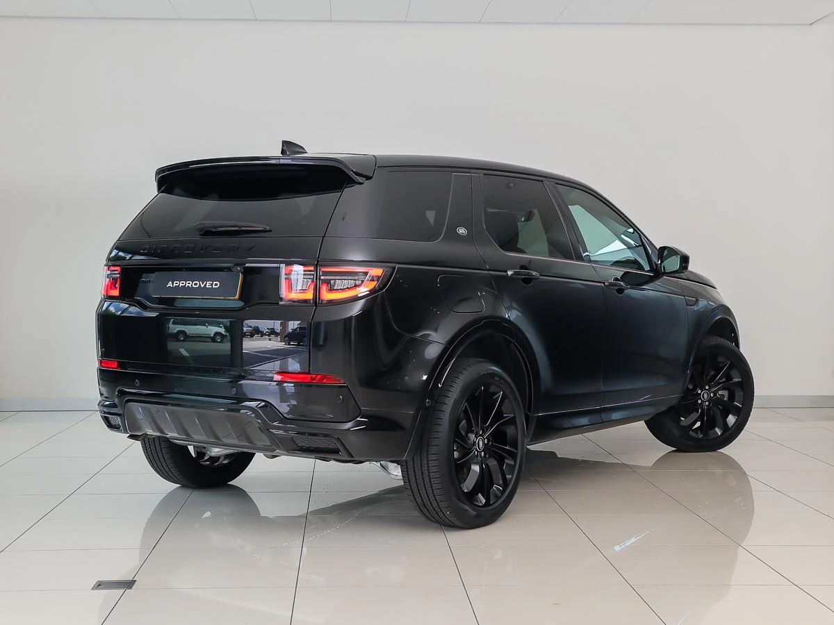 Land Rover Discovery Sport P270e Dynamic Edition, 2/10