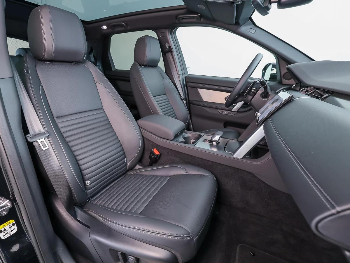 Land Rover Discovery Sport P270e Dynamic Edition, 3/10