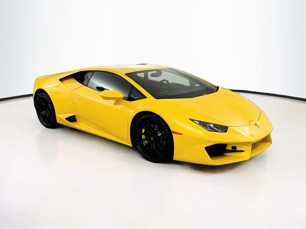 2017 Lamborghini Huracán LP 580-2 for sale, exterior, Yellow