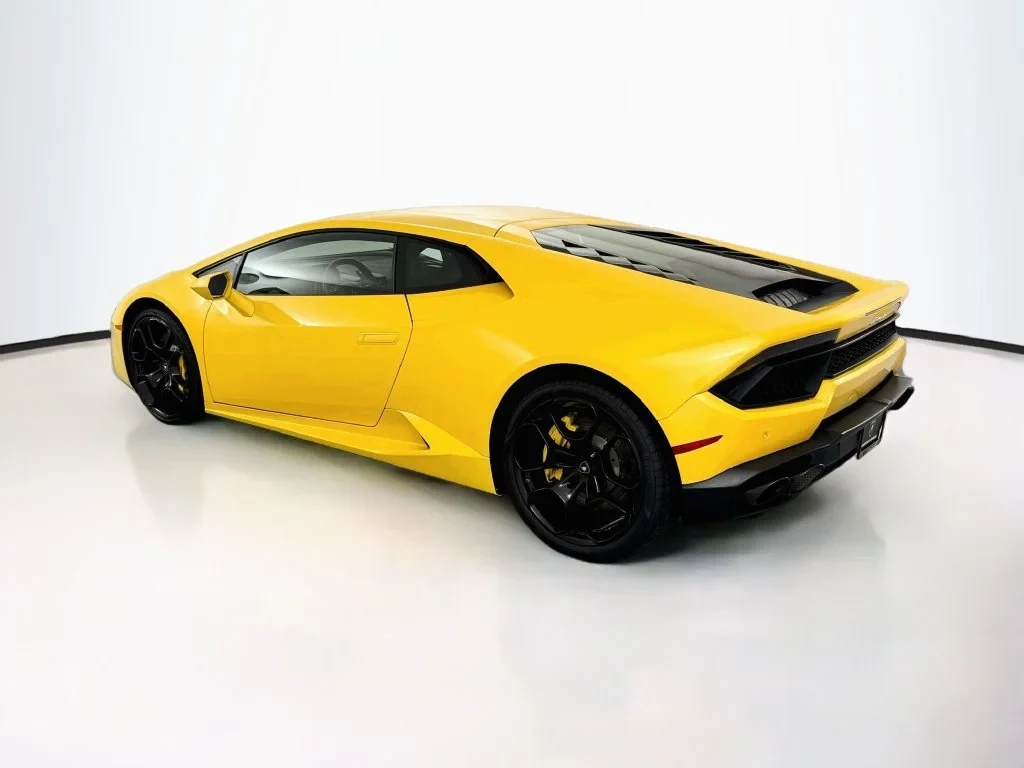 2017 Lamborghini Huracán LP 580-2 for sale, exterior, Yellow