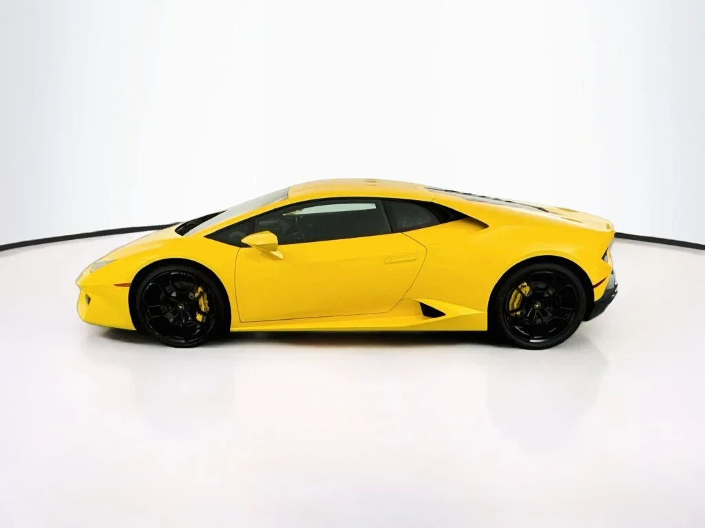 2017 Lamborghini Huracán LP 580-2 for sale, exterior, Yellow