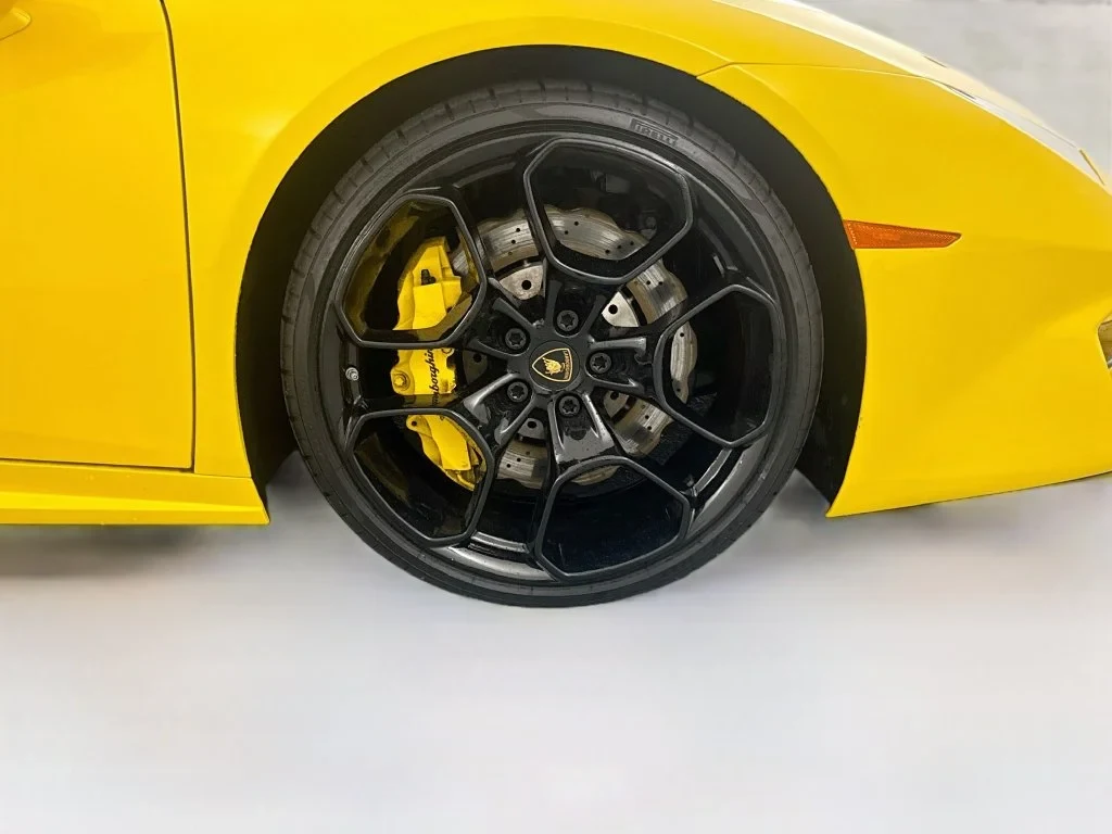 2017 Lamborghini Huracán LP 580-2 wheel