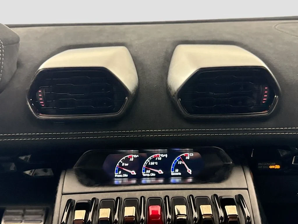 2018 Lamborghini Huracán Performante interior, Nero Ade