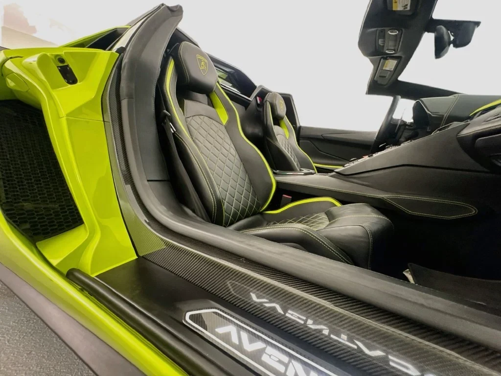2019 Lamborghini Aventador S Roadster for sale, photo 28 of 30