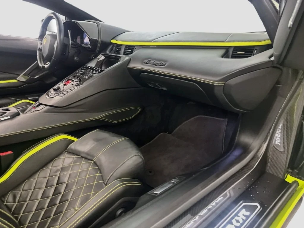 2019 Lamborghini Aventador S Roadster interior, seats, Nero Ade